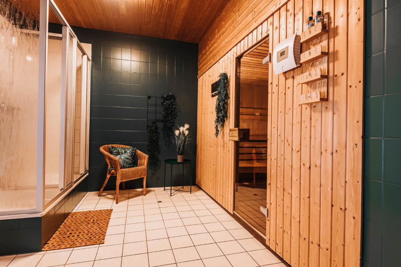 Xxl Ferienhaus Goldberger See - Sauna - 16 Personen Εξωτερικό φωτογραφία